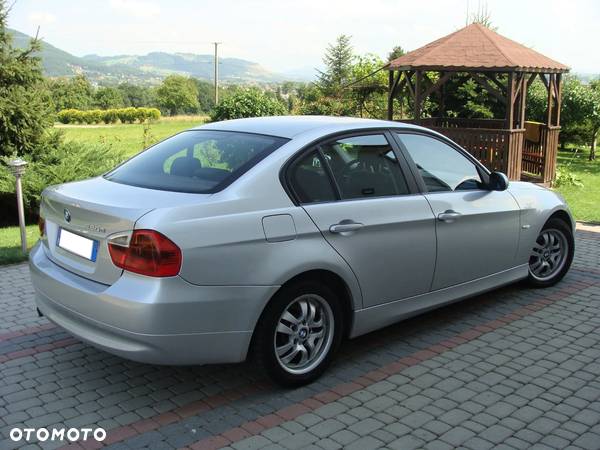 BMW Seria 3 320d - 3