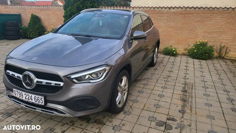 Mercedes-Benz GLA - 35