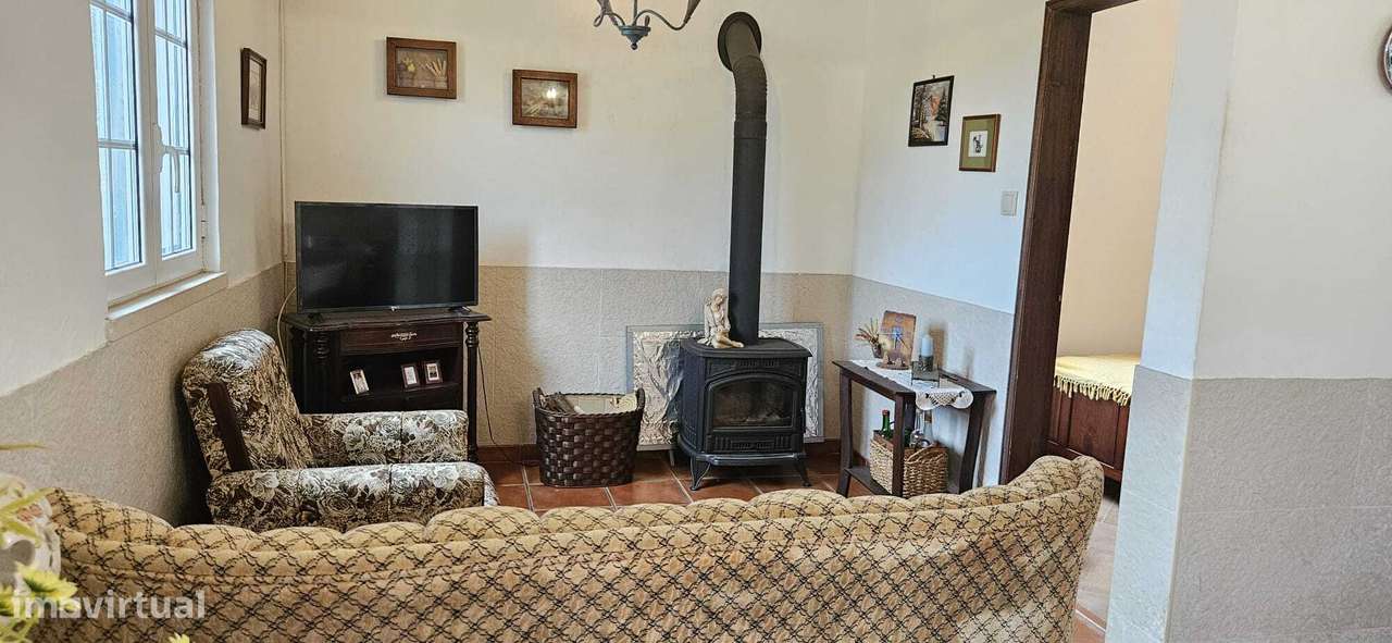 Moradia Térrea / Quintinha em Foros de Salvaterra-13