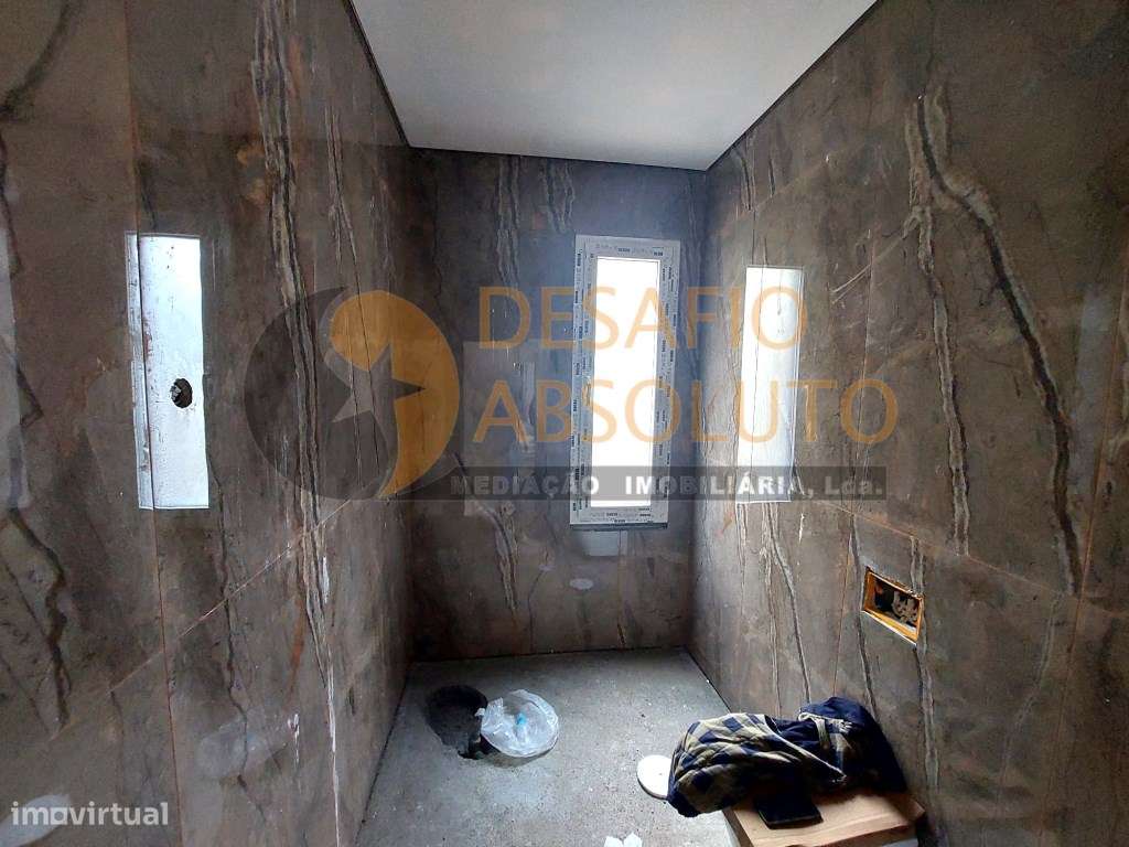 Moradia Isolada Térrea T4, com Piscina e Garagem. Azeitão-22