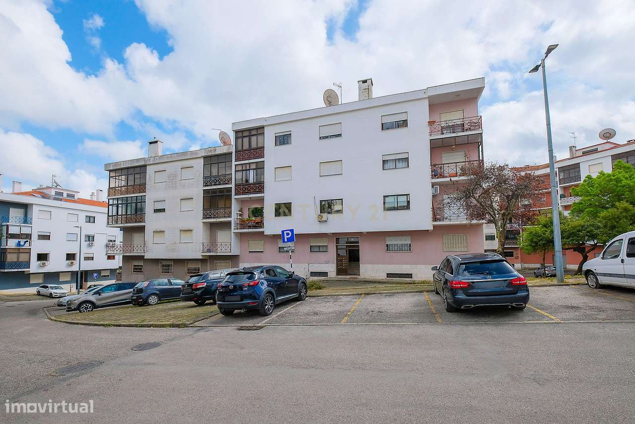Apartamento T4 na Amora, Seixal-26