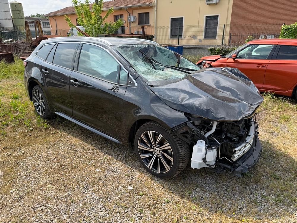 Toyota Corolla Seria E21 2.0 Hybrid Executive 2022