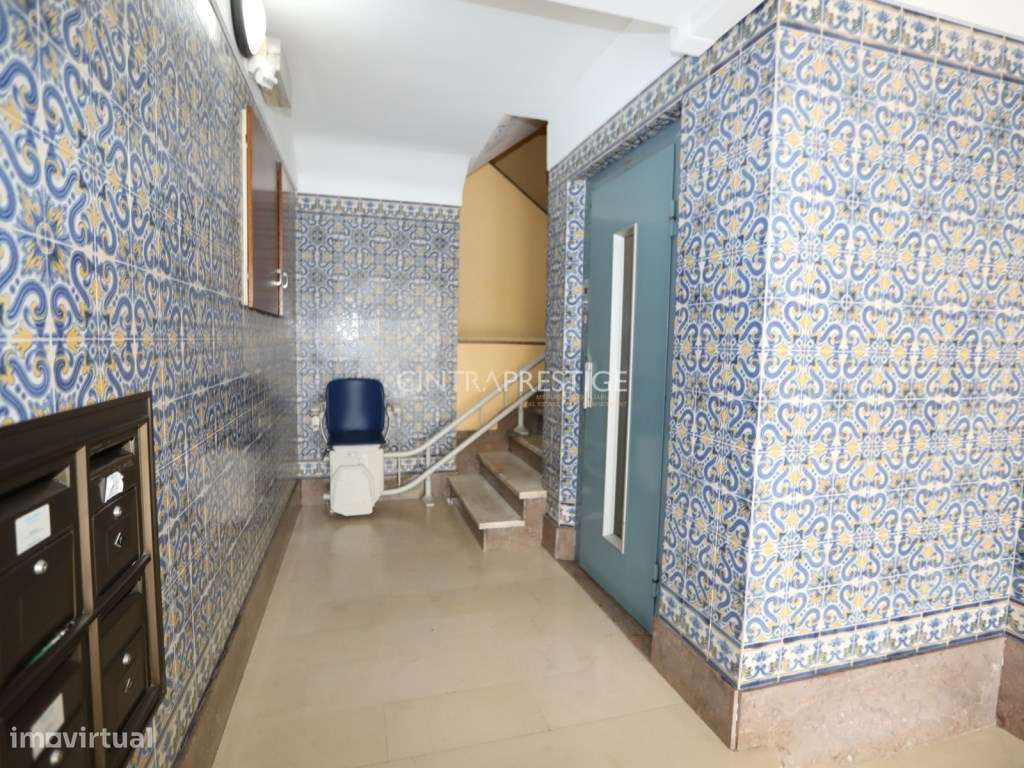 Sintra Estefânia . Escritório com 2 salas ,no Coração da Vila de Si...-3