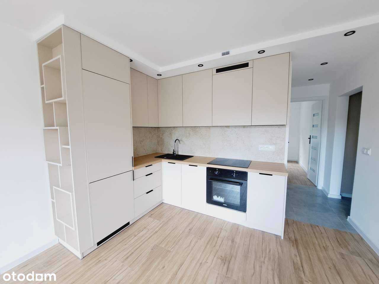 Mieszkanie 3 pokojowe po generalnym remoncie-12