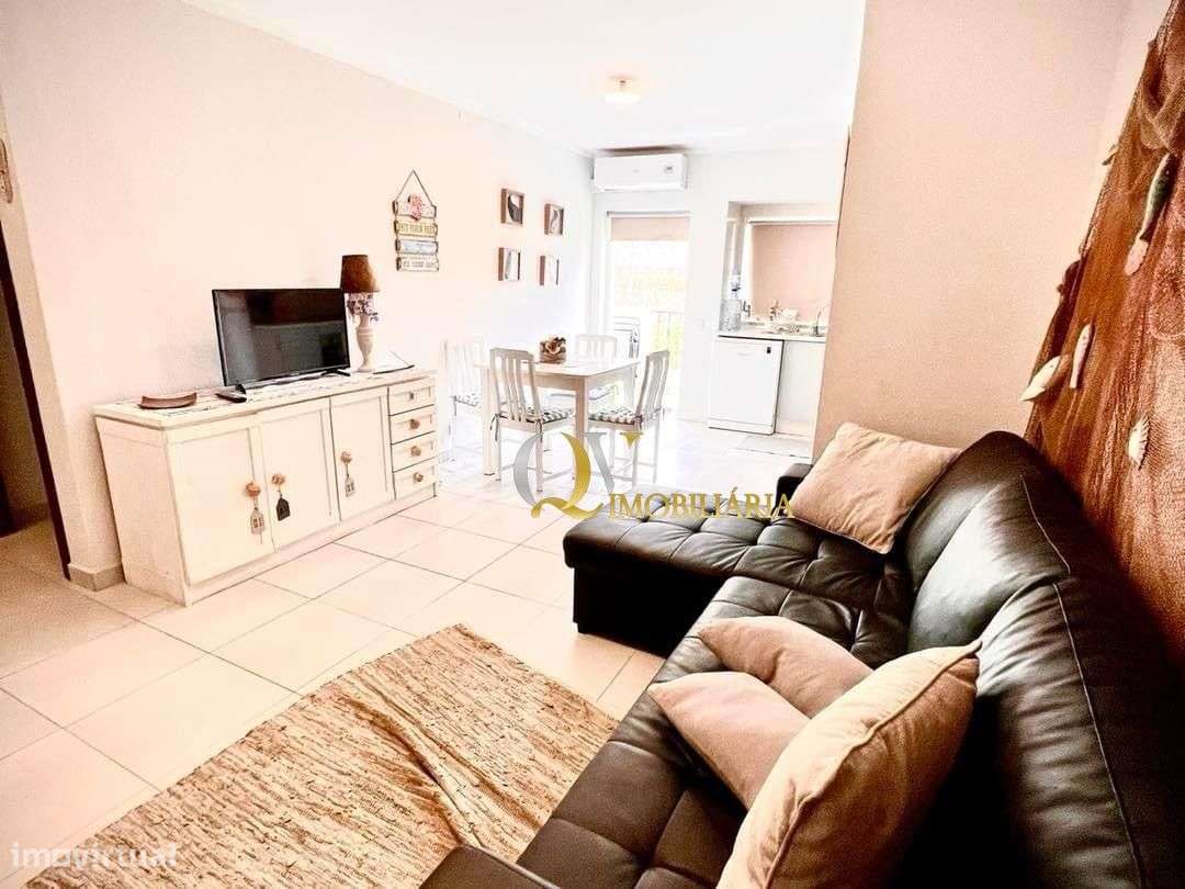 Excelente Apartamento T1 para venda sito em Portimão-3