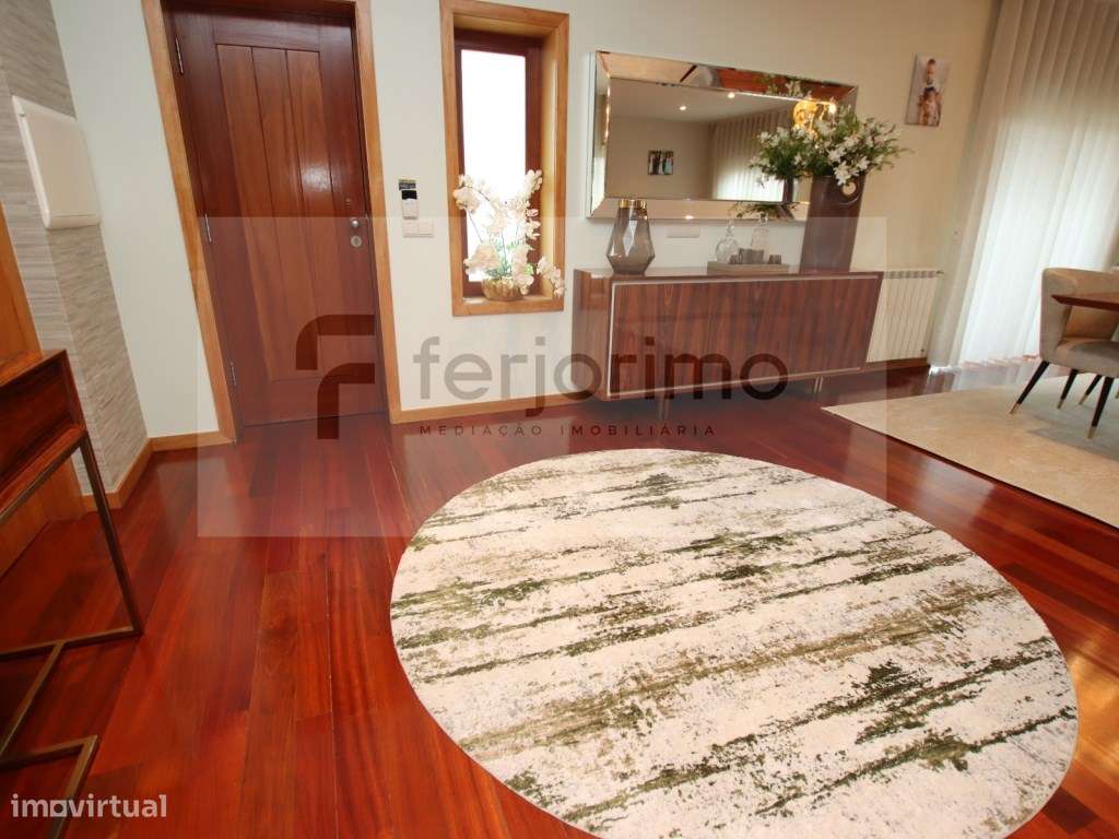 'NOVIDADE'
Excelente Moradia Geminada-14