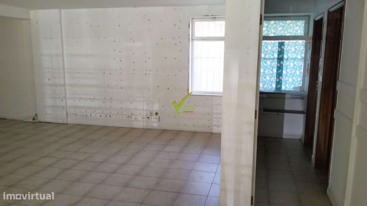 Loja no centro da Póvoa de Varzim-12