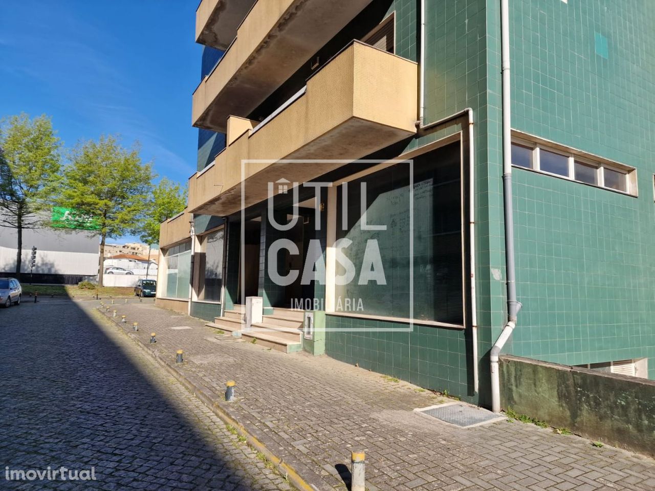 Loja com 107m² para arrendamento - Barcelos