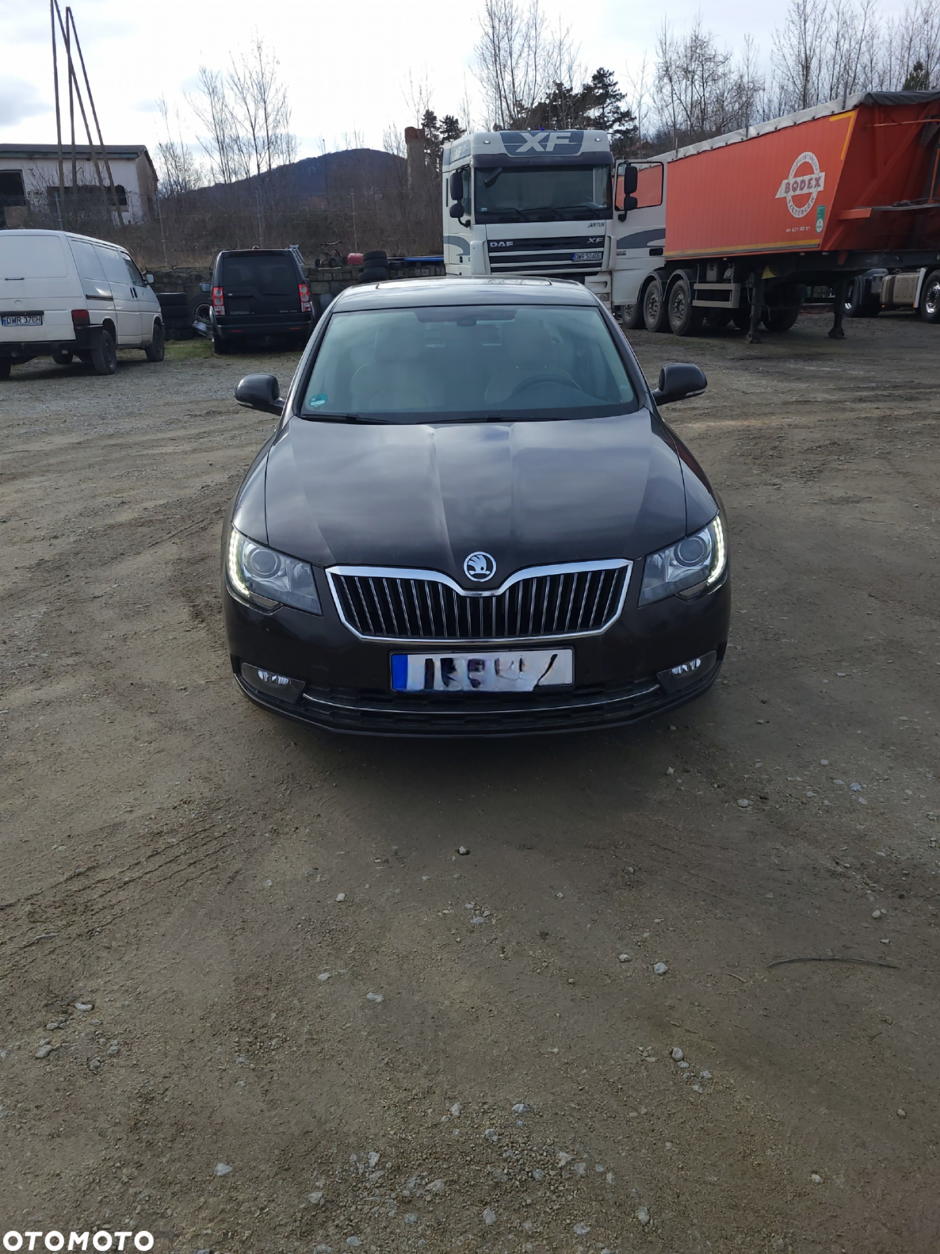 Skoda Superb 1.8 TSI DSG Exclusive - 1