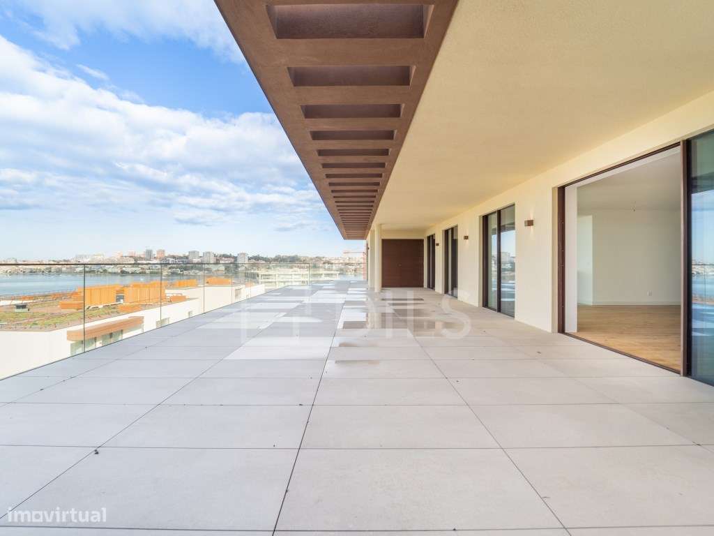 Penthouse T4 em Vila Nova de Gaia na Quinta Marques Gomes - Grande imagem: 3/60