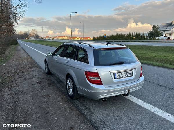 Mercedes-Benz Klasa C 220 CDI BlueEff Classic - 6