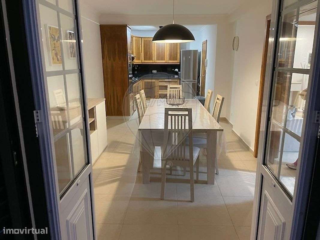 Apartamento T2 para arrendamento - Grande imagem: 4/9