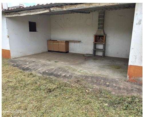 Imóvel de banco : escritura ao abrigo do simplex-5