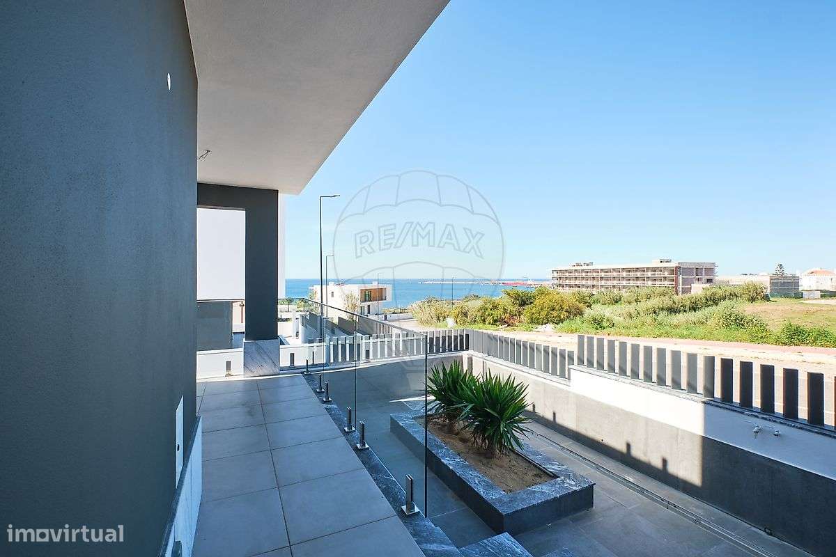 Moradia T4 para venda-47