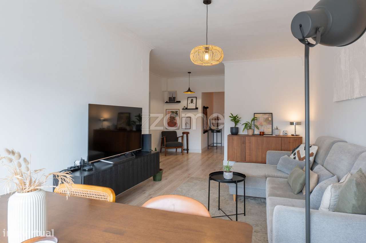 Apartamento T2 remodelado à venda, Venteira-17