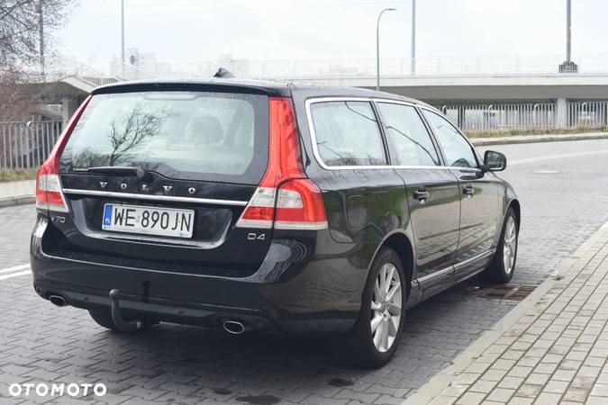 Volvo V70 D4 Drive-E Momentum - 8