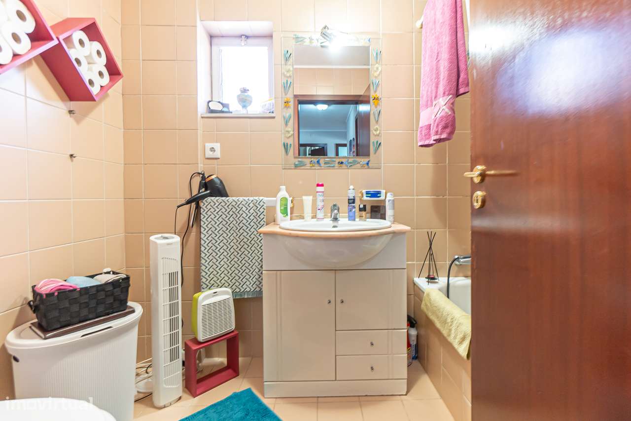 Apartamento T3 em Avintes-17