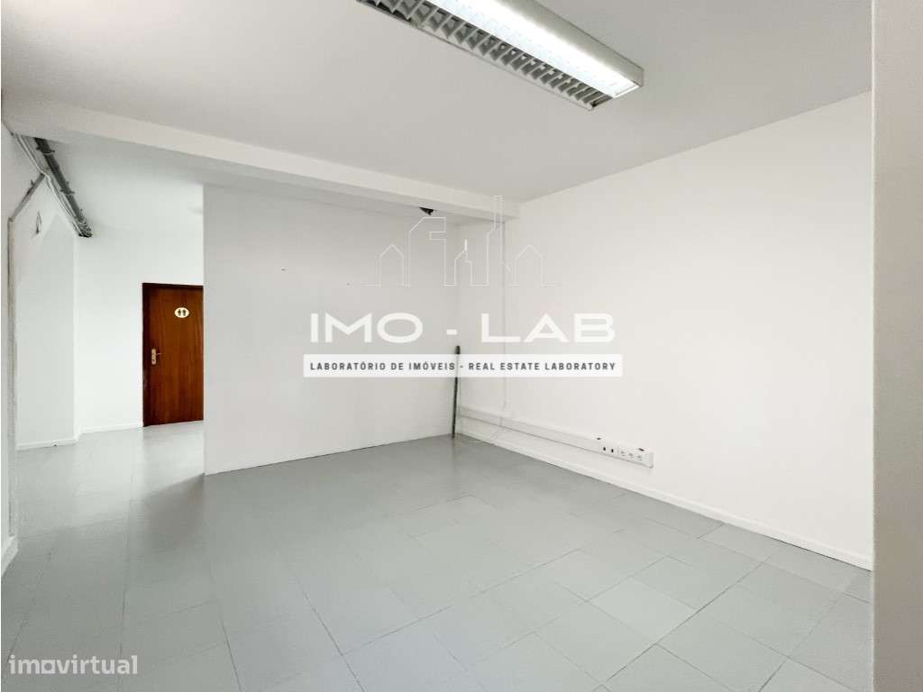 Espaço Escritório / Comércio - Centro de Santa Cruz - Grande imagem: 2/9