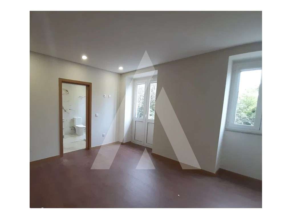 Moradia no Pinheiro da Bemposta - Grande imagem: 5/16