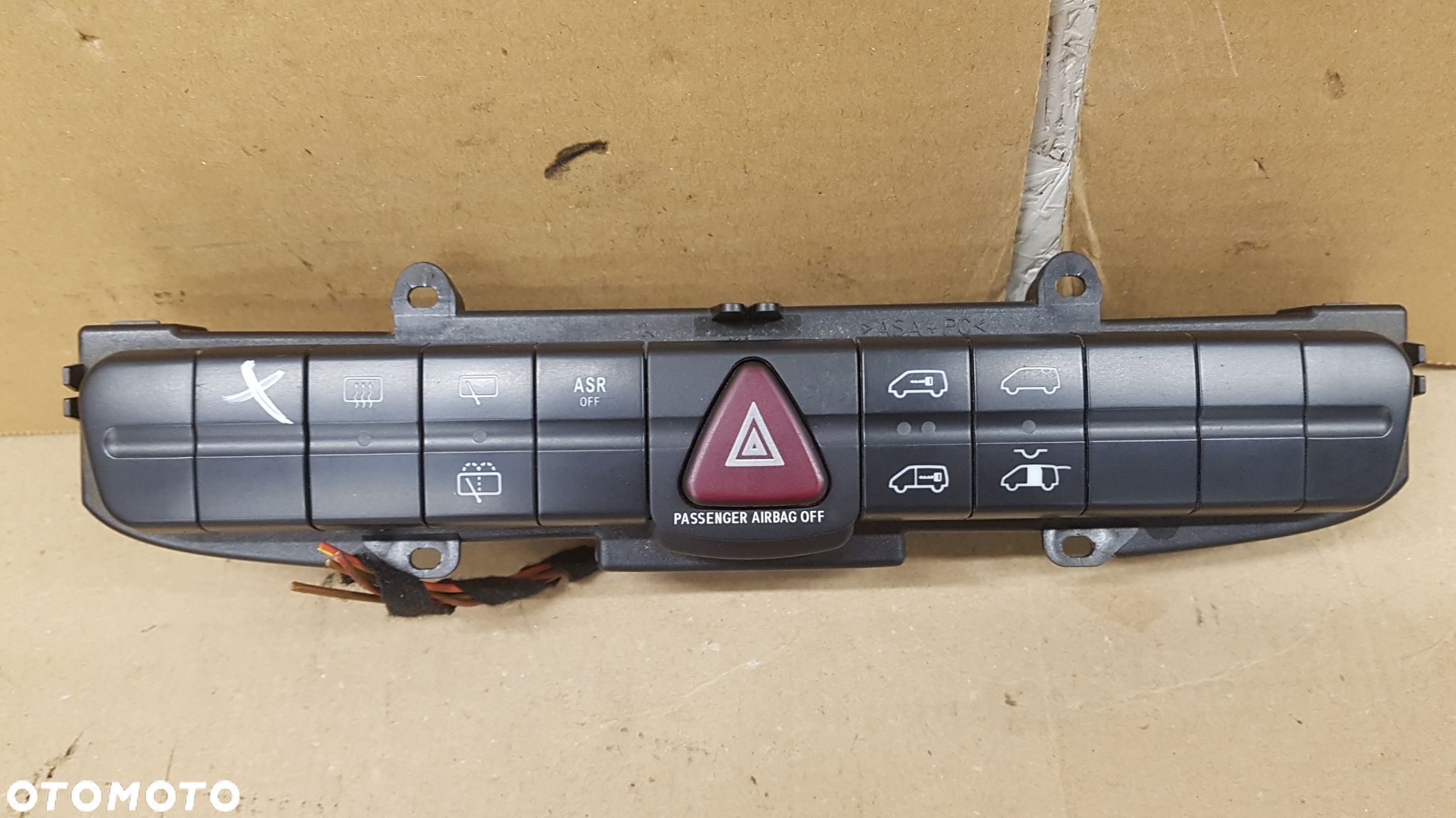 PANEL PRZEŁĄCZNIKÓW  MERCEDES VITO W639 6395453507 - 1