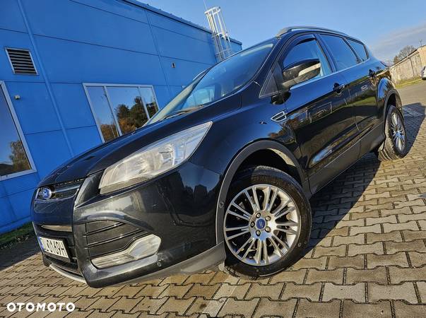 Ford Kuga 2.0 TDCi 2x4 Titanium - 1