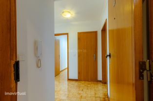 Apartamento T2 Monte da Caparica com Parqueamento