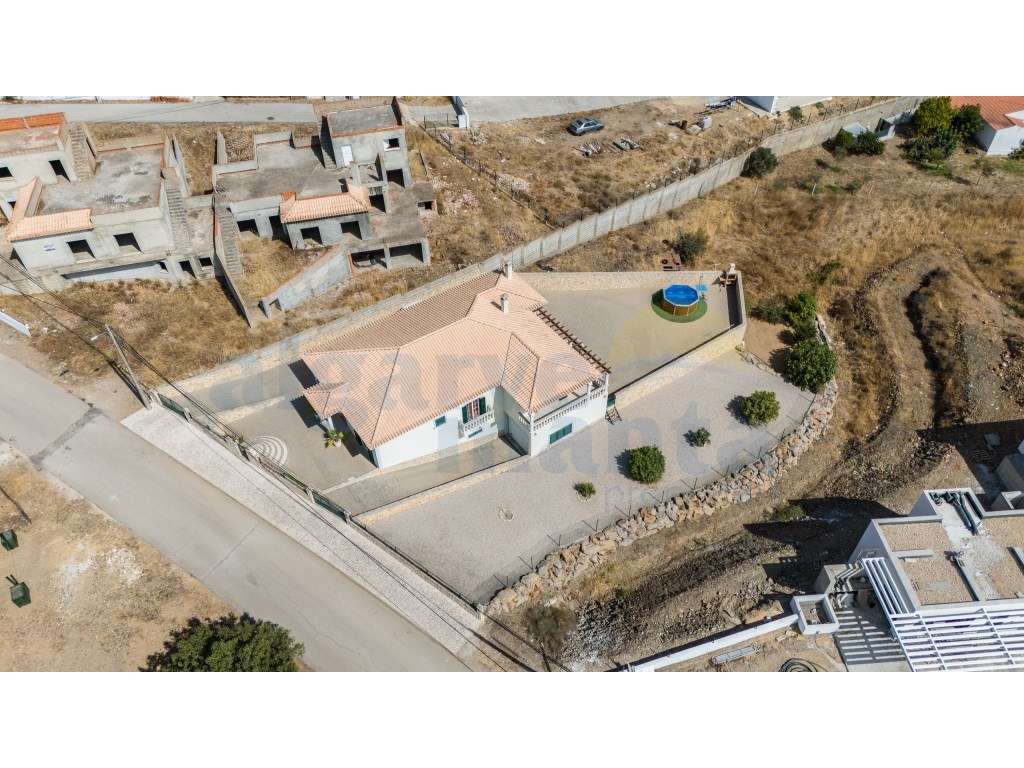 Moradia T4 - Perto do Golfe - Junqueira, Castro Marim, Algarve - Grande imagem: 4/35