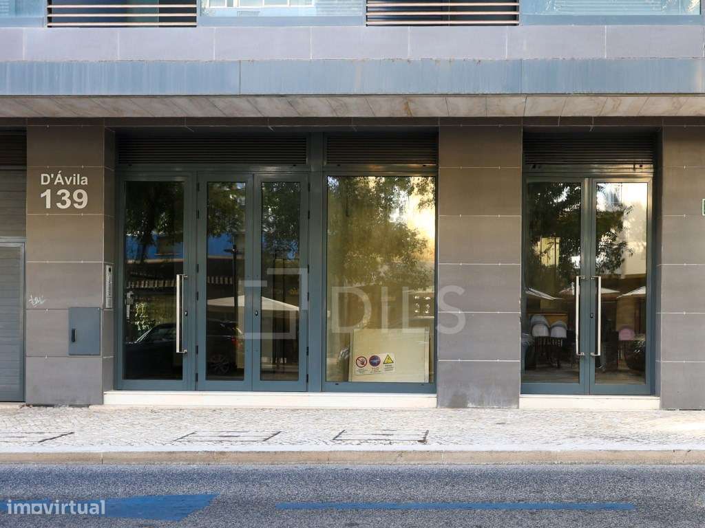 Loja para arrendamento na Avenida Duque D' Ávila 139 , Lisboa - Grande imagem: 2/20