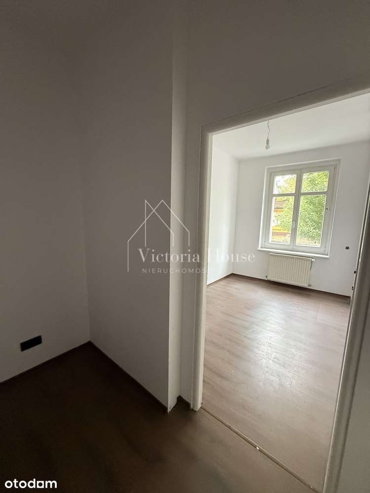 92m2 -5 pokoi/gabinetów-13