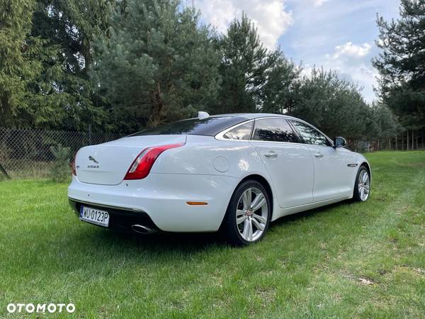 Jaguar XJ 3.0 D V6 LWB Portfolio - 7