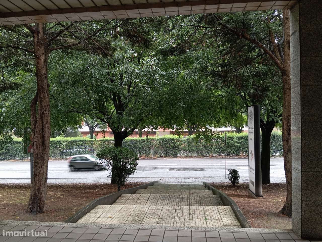 Imóvel comercial equipado para arrendar em Braga - Grande imagem: 2/11