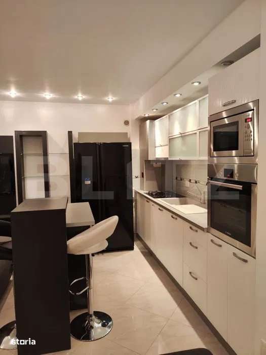 Apartament de vanzare, cu 2 camere, 54 mp utili, zona Obcini - Imagine principală: 5/8