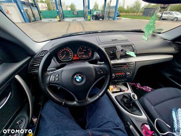 BMW Seria 1 116d DPF - 21