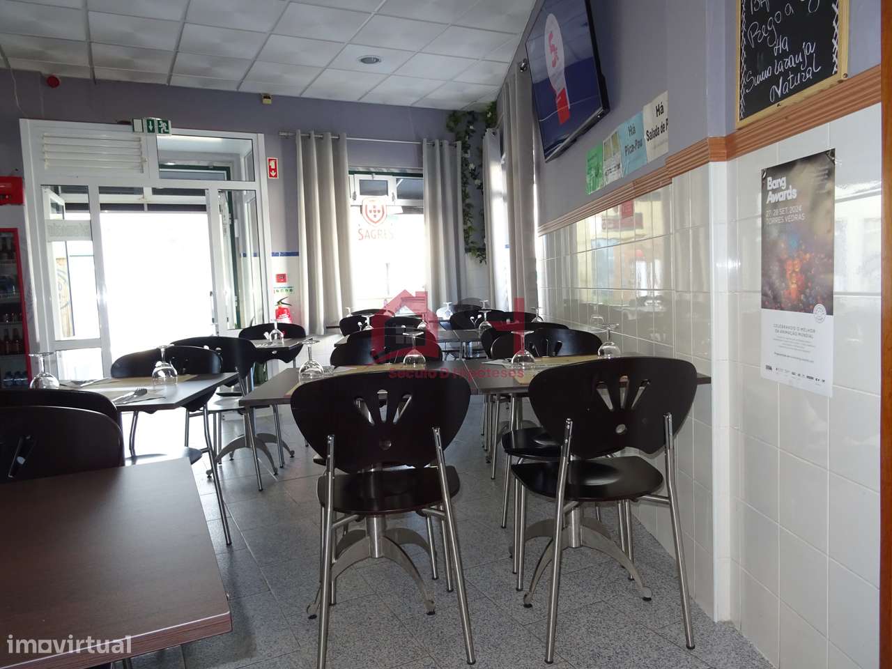 * Café Snack Bar /Churrasqueira Equipado*-16