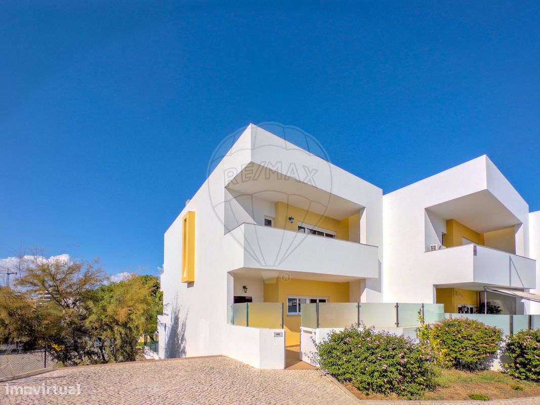 Moradia T3 para venda - Grande imagem: 2/48