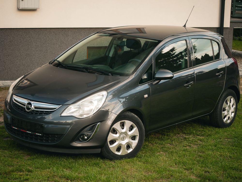 Opel Corsa D (2006-2014) 1.4 16V Sport 2012