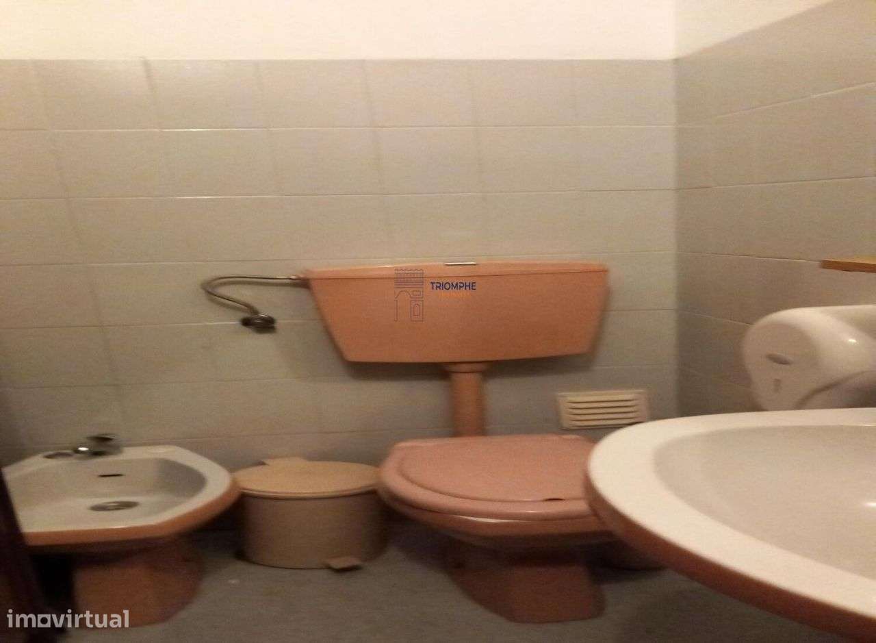 Espaço comercial com 106 m² em Leiria - Grande imagem: 5/9