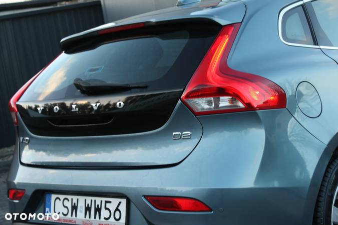 Volvo V40 D2 Kinetic - 31