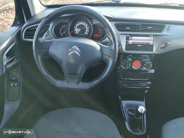 Citroën C3 1.2 PureTech Attraction - 13