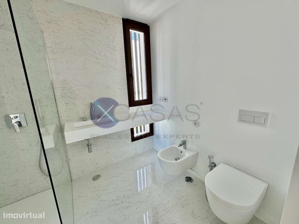 Moradia T3, nova a estrear, situada em Murches.-25