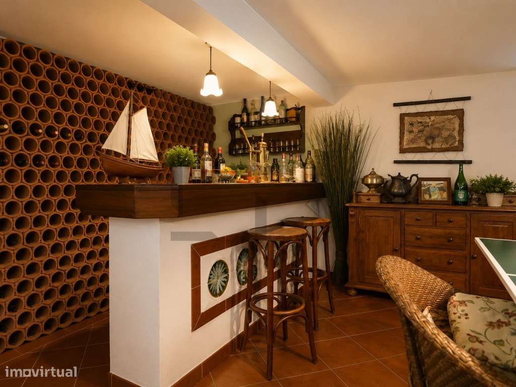 Moradia de Sonho T4+1 para Venda com Total Vista Mar, junto à Praia...-37