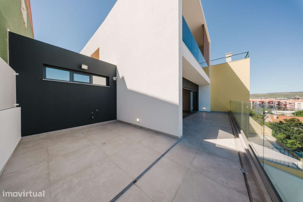 Moradia T5 de Luxo com Piscina e Vista Panorâmica em Mealhada, Loures-19