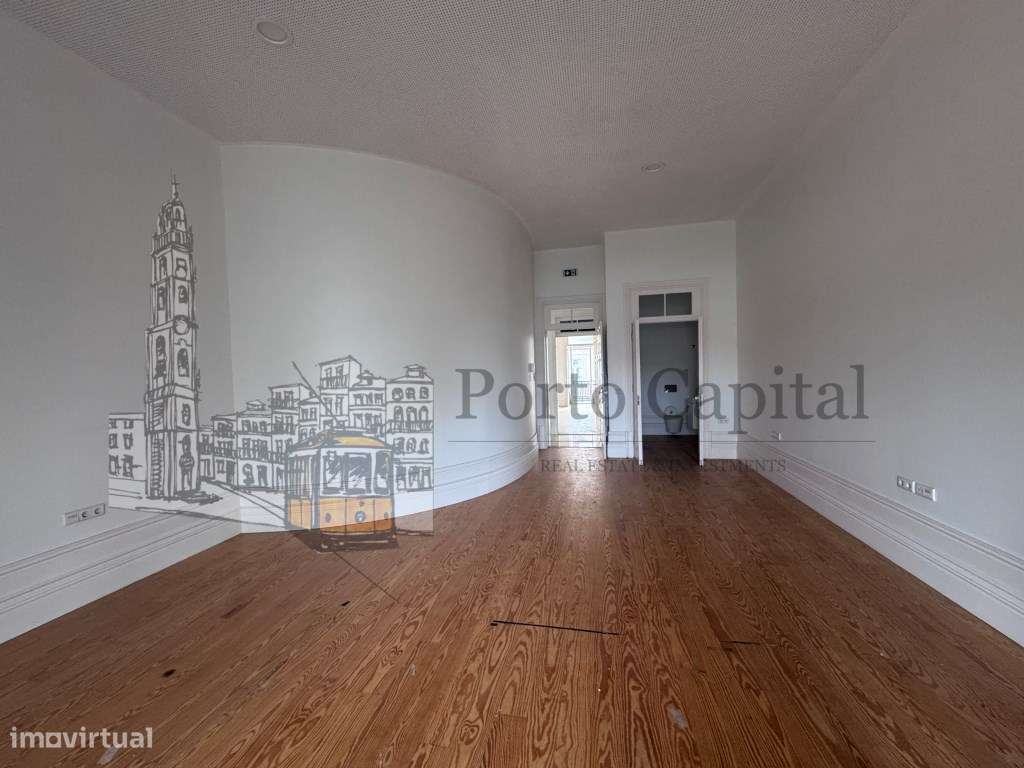 Escritório com Charme Histórico Em Zona Nobre e Movimentada do Porto - Grande imagem: 4/21