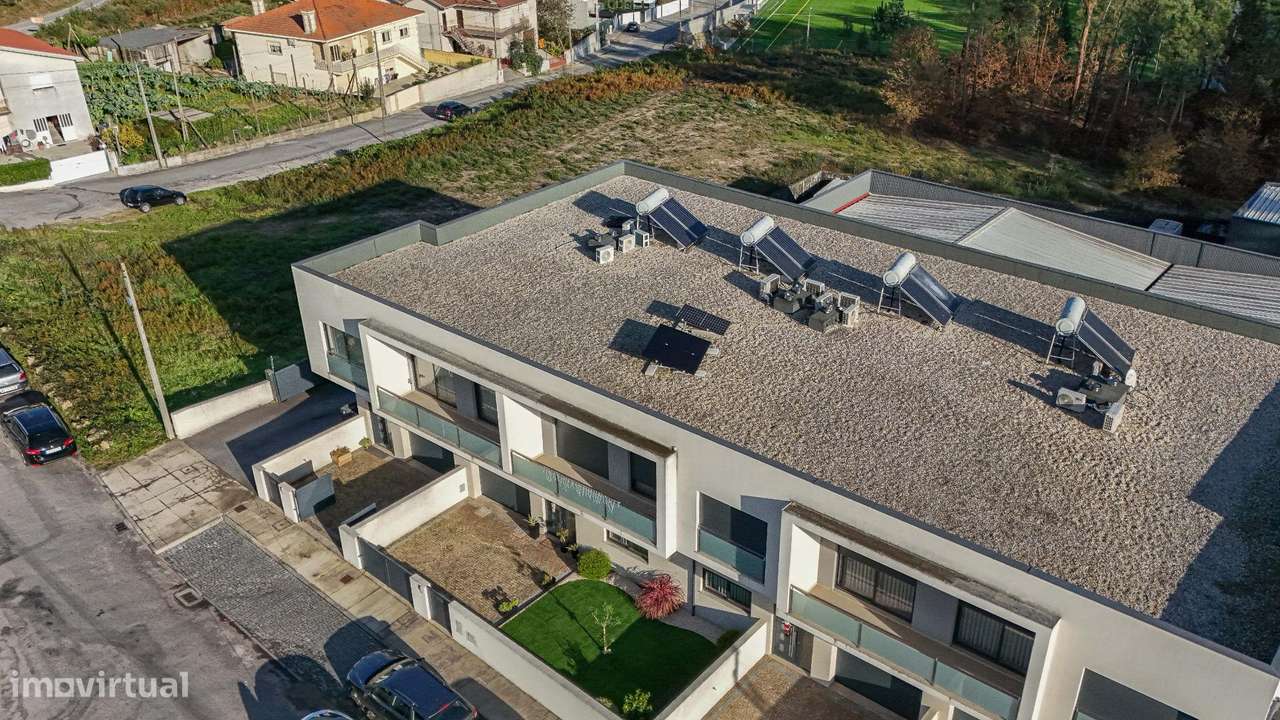 Moradia T3 em Lousada | Terraço e Garagem-45