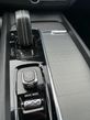 Volvo XC 60 2.0 T8 PHEV R-Design AWD - 27