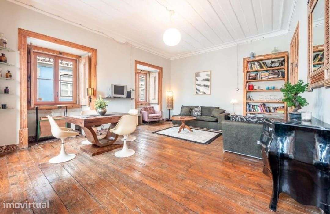 Apartamento T4, Praça da Figueira – Lisboa-4