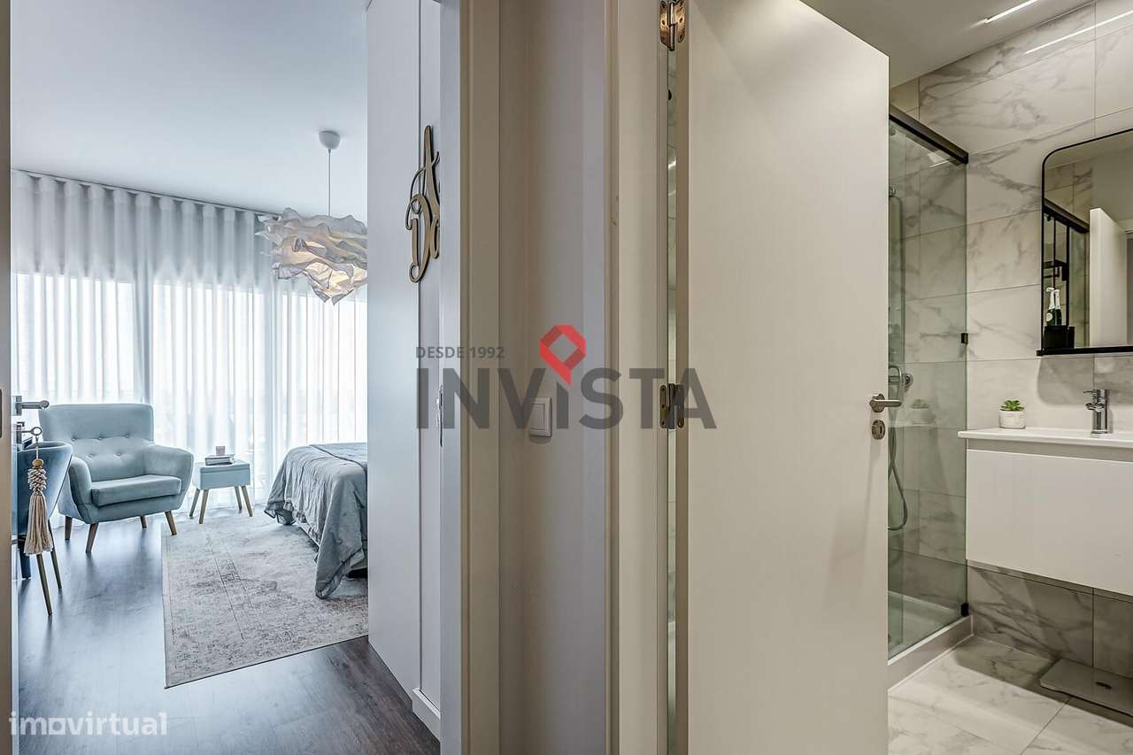 Apartamento T3 como novo, no Condomínio VilaViva-8