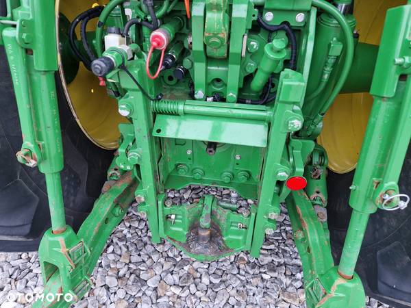 John Deere 7230R - 28