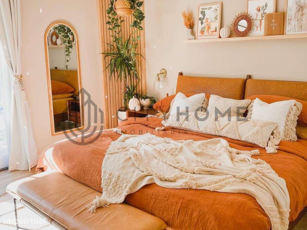 Moradia T3 e Apartamento T2 com Restaurante no Burgau-15