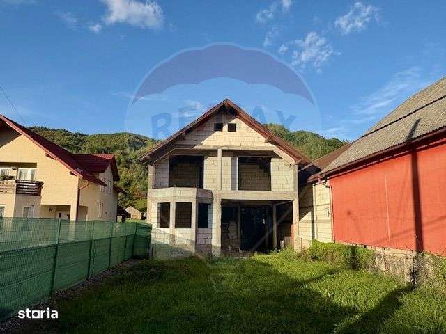 Casă / Vilă cu 5 camere de vânzare - Imagine principală: 4/7